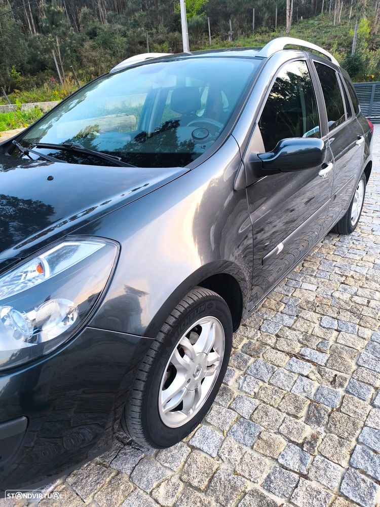 Renault Clio Sport Tourer - 3
