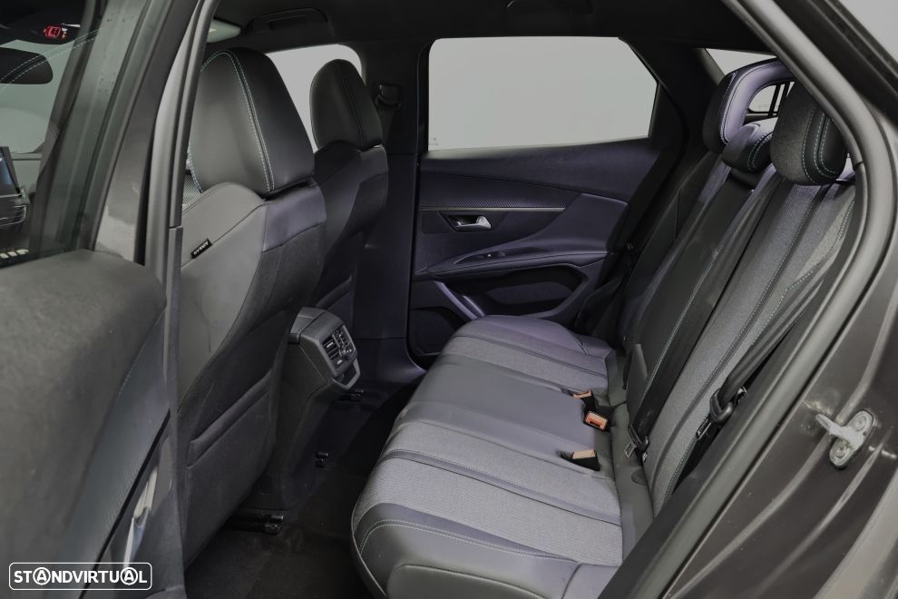 Peugeot 3008 1.2 PureTech Allure Pack - 25