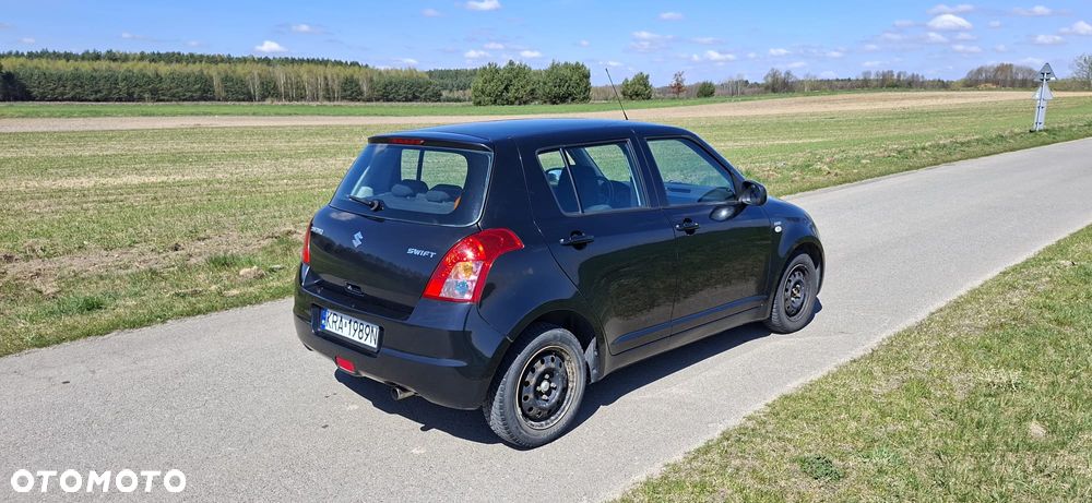 Suzuki Swift - 18