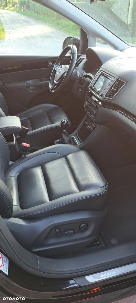 Volkswagen Sharan 2.0 TDI BMT Highline - 16