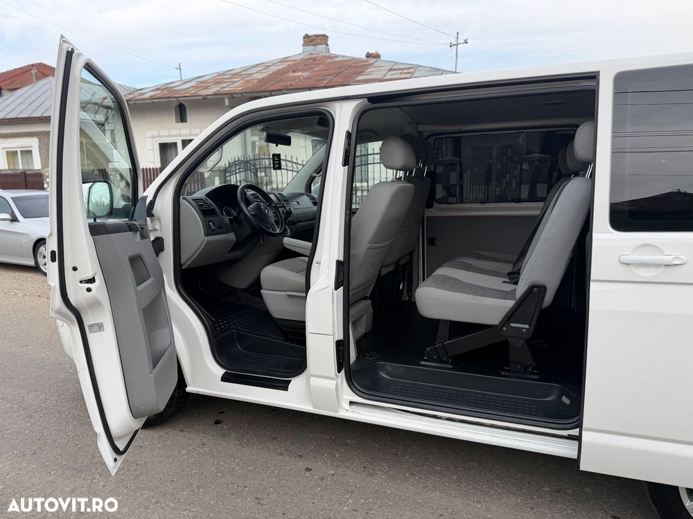 Volkswagen Transporter 2011 photo 5