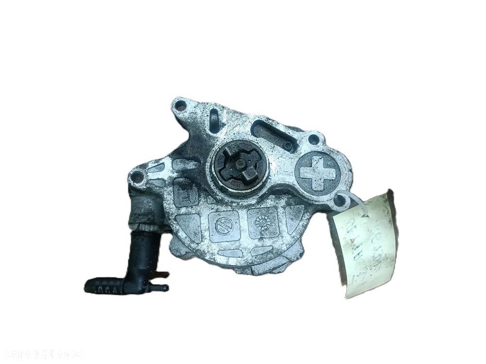 VOLKSWAGEN JETTA V 05-10 1,6 TDI POMPA VACUM WAKUM BOSCH 03L145100G * - 1