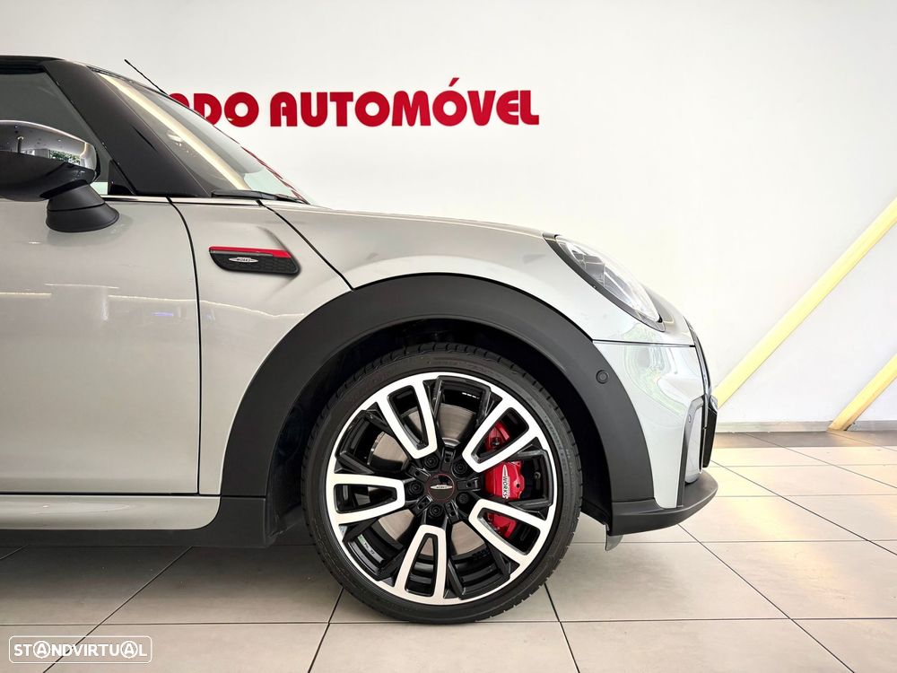 MINI Cabrio John Cooper Works Auto Desportiva - 12