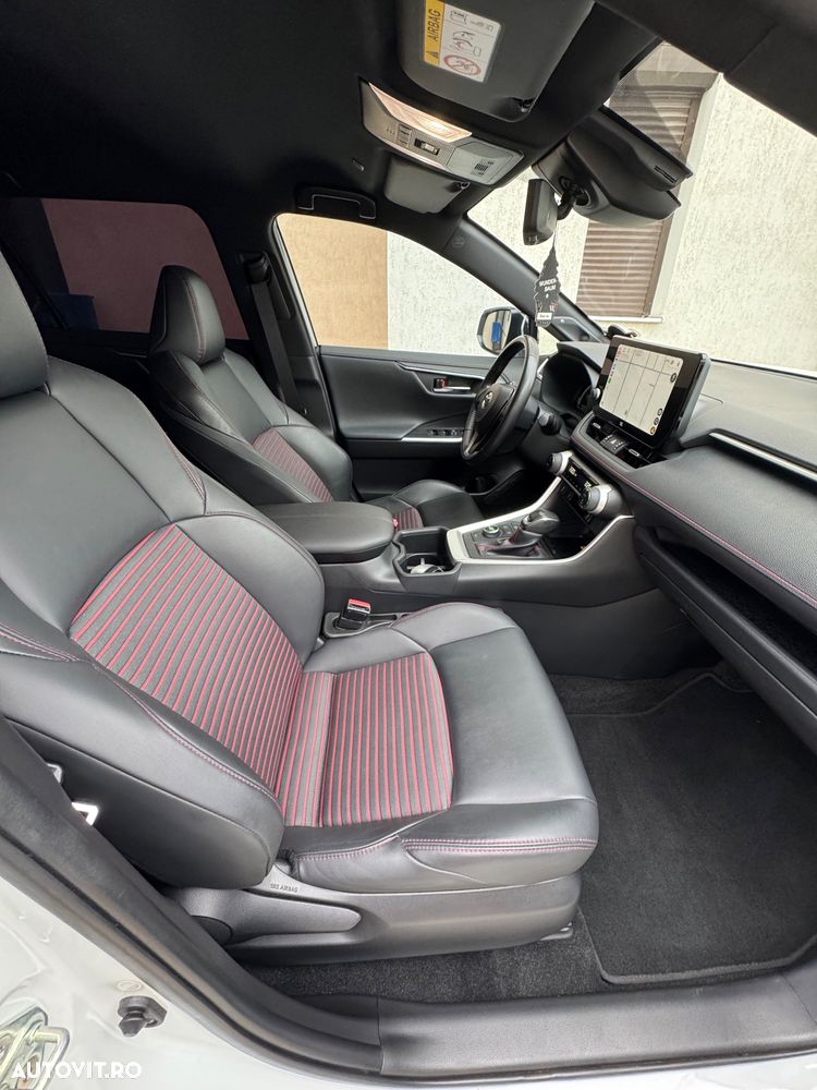 Toyota RAV4 - 18