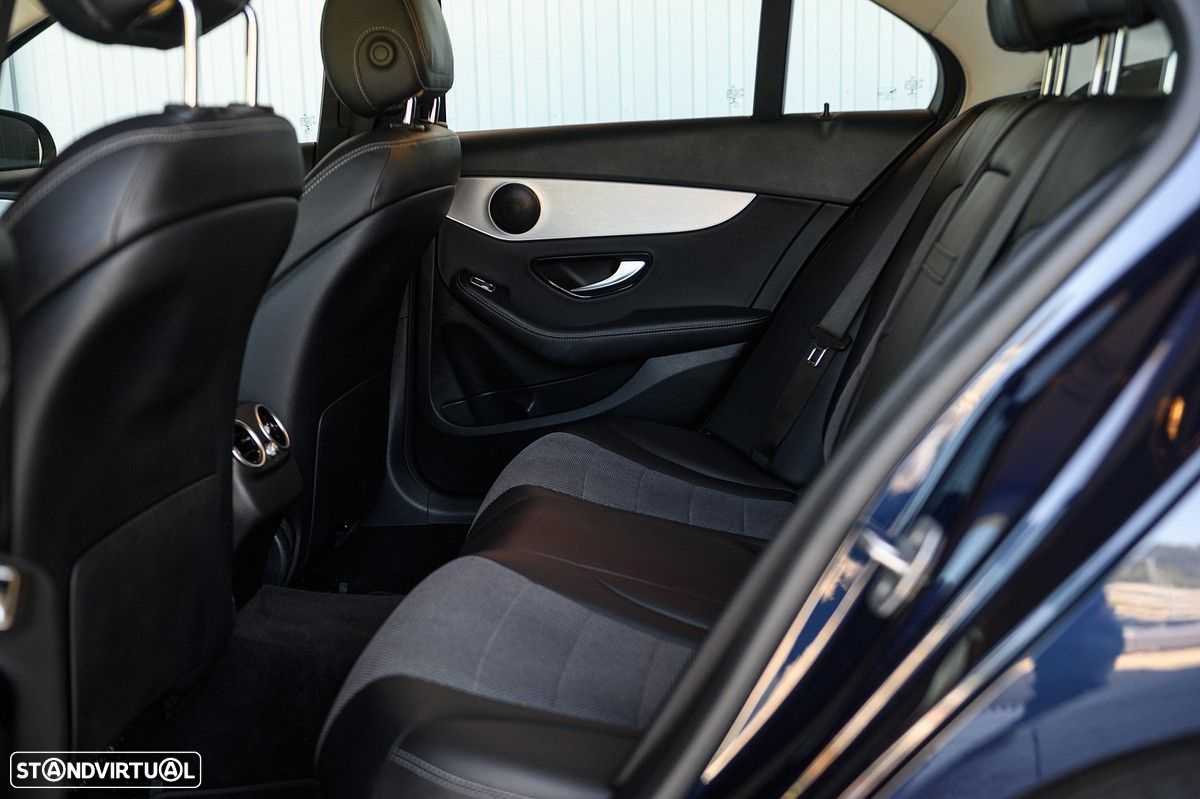 Mercedes-Benz C 300 de Avantgarde - 56