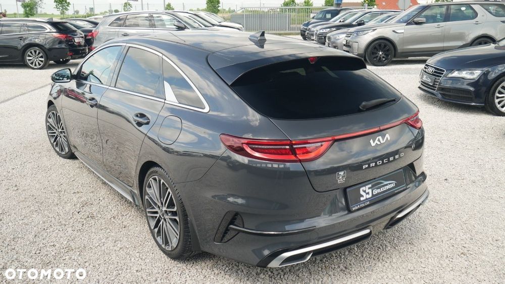 Kia ProCeed - 35