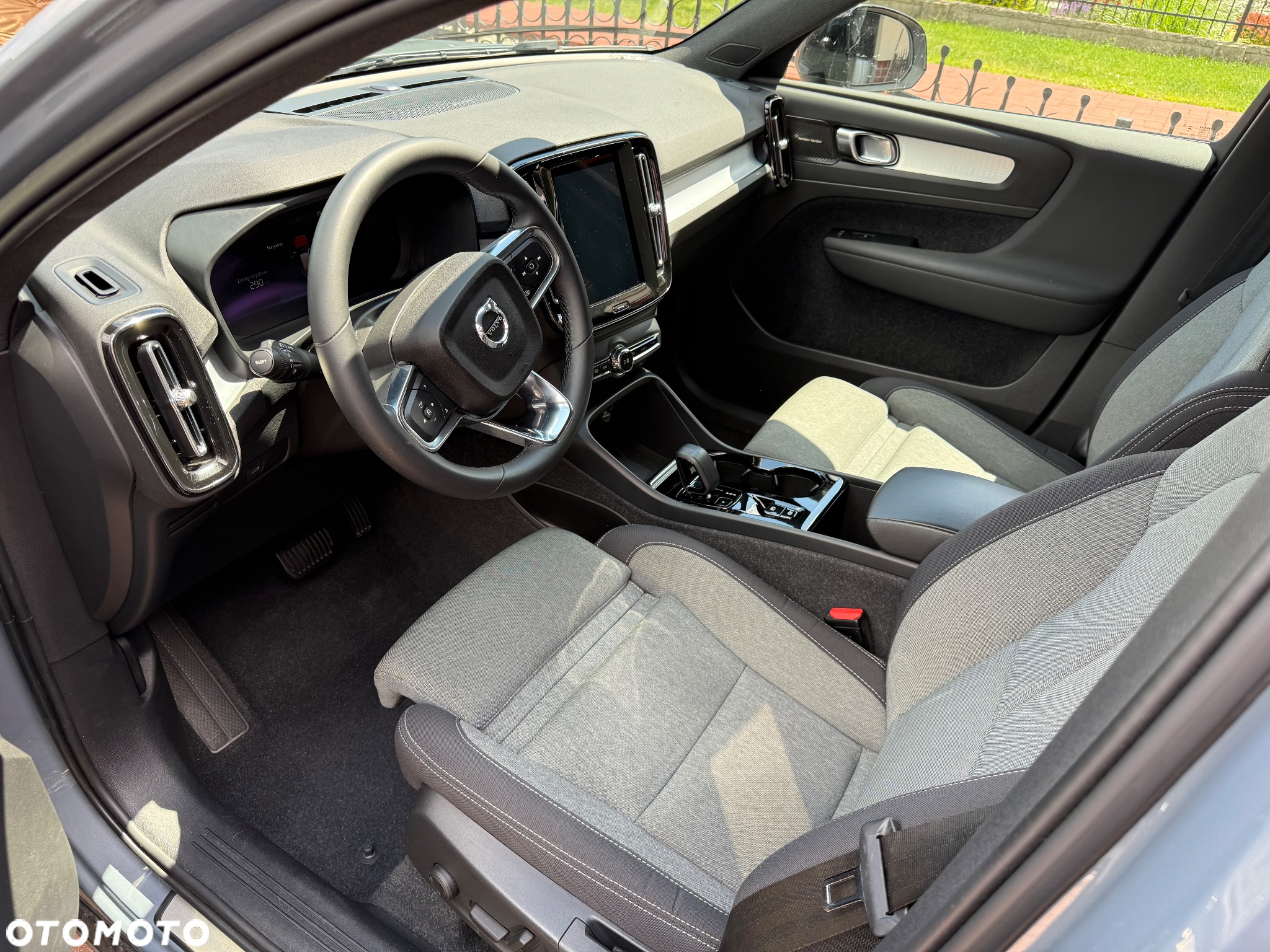 Volvo XC 40 B3 Ultimate Dark - 9