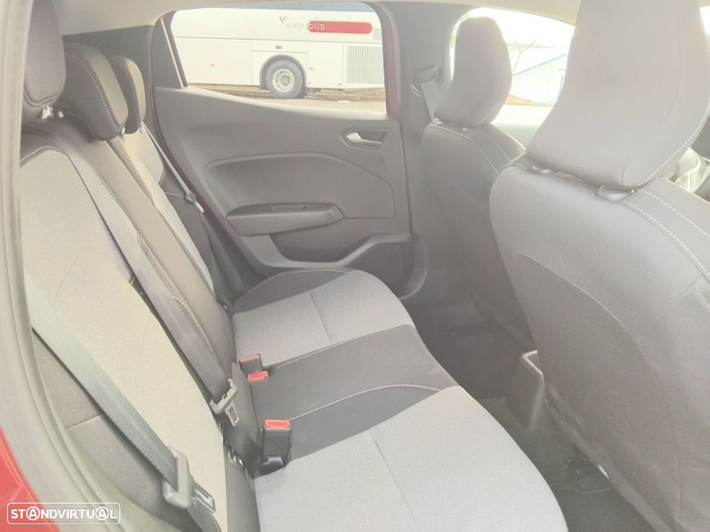 Renault Clio 1.5 Blue dCi Evolution - 12