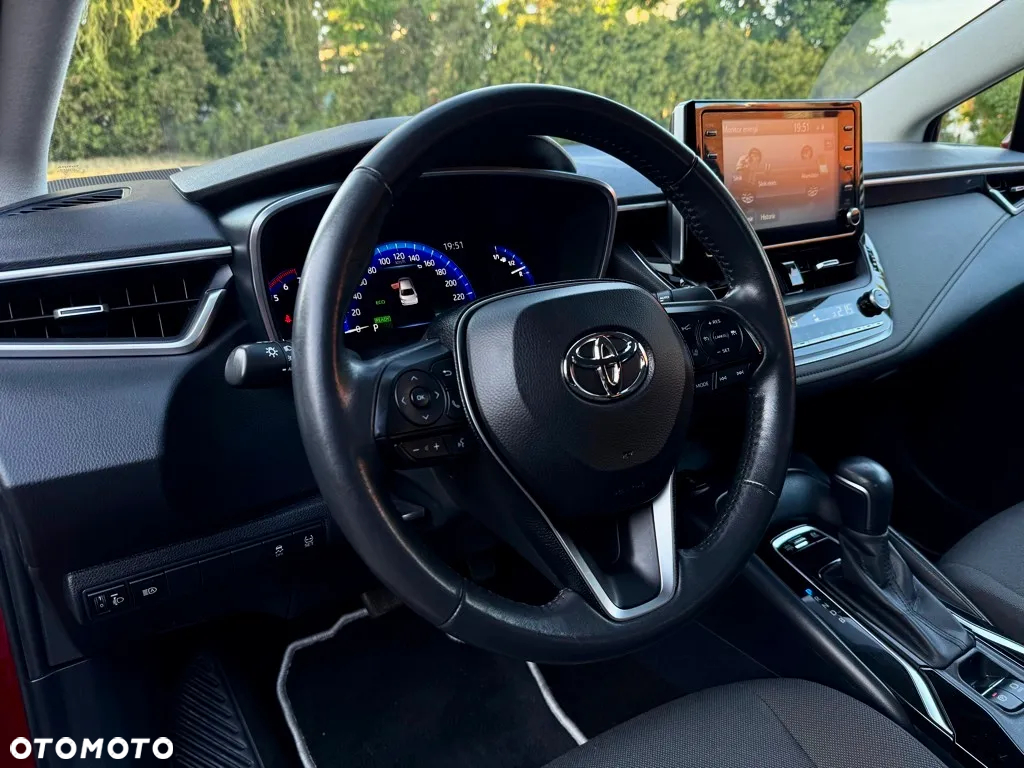 Toyota Corolla 1.8 Hybrid Executive - 6