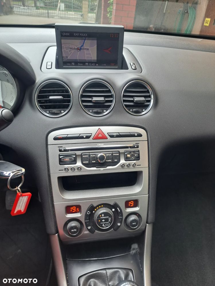 Peugeot 308 2.0 HDi Active - 8