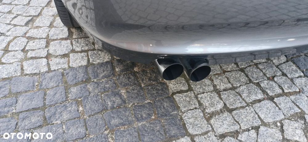 BMW Seria 1 - 17