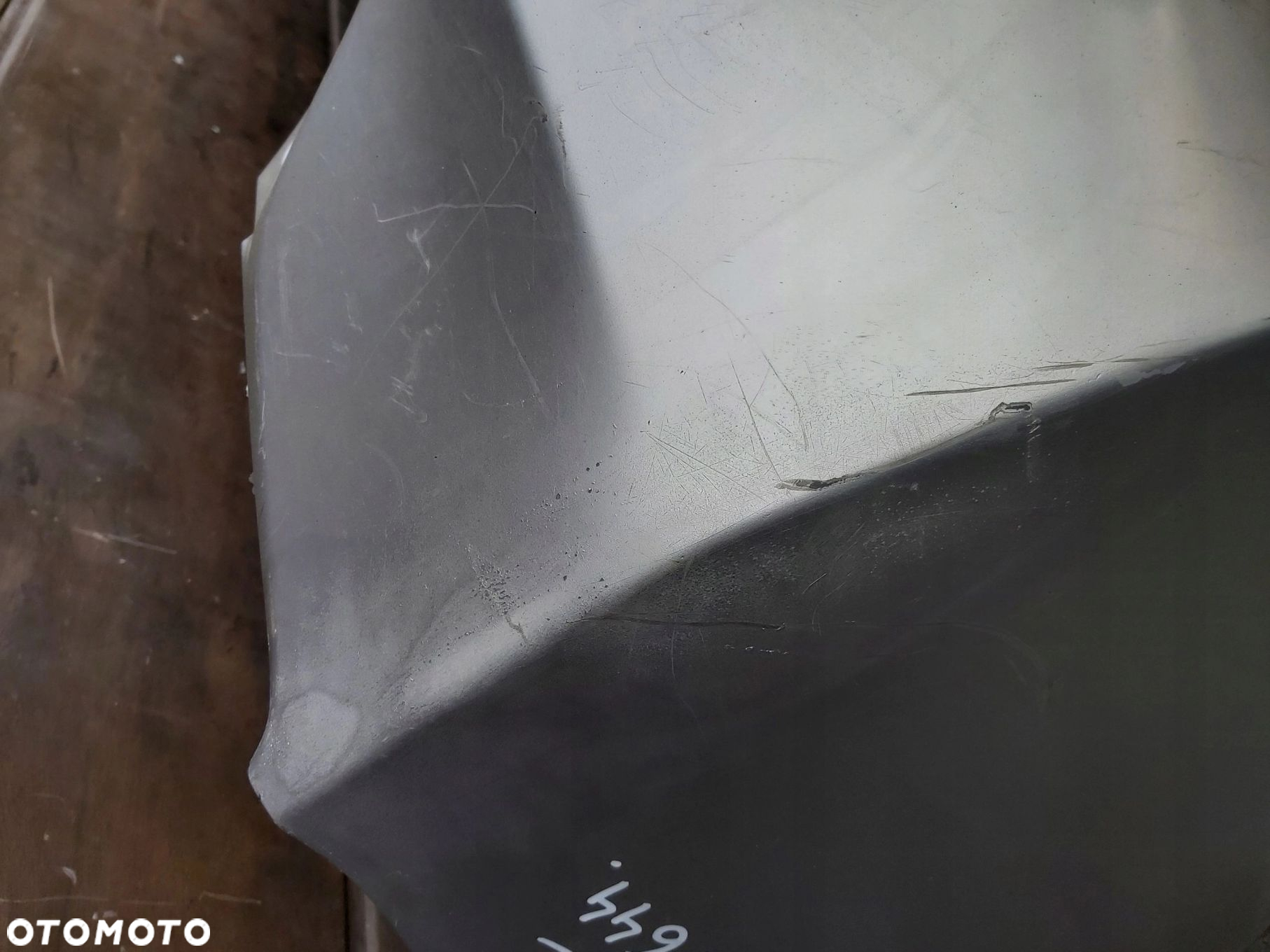 Toyota Prius III zderzak tył tylny dokładka zderzaka spoiler tył PDC - 8