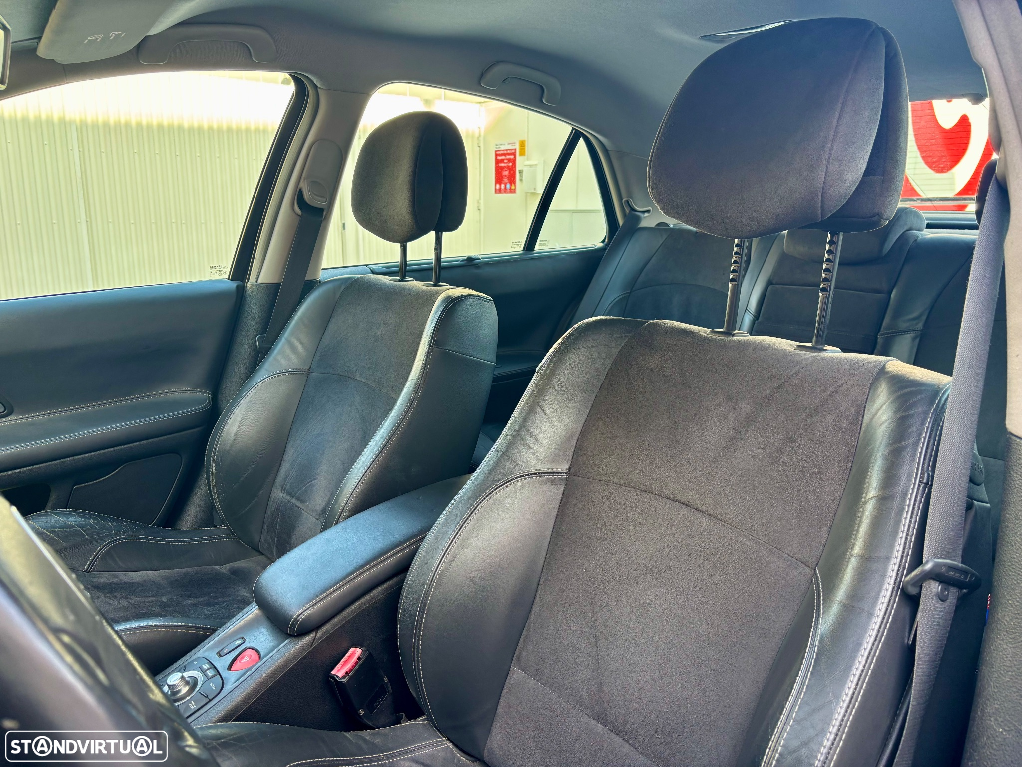 Renault Laguna 2.0 dCi Privilège Luxe - 28