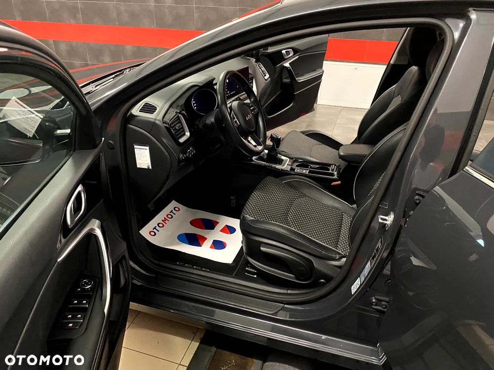 Kia Ceed 1.5 T-GDI L Business Line Plus - 18