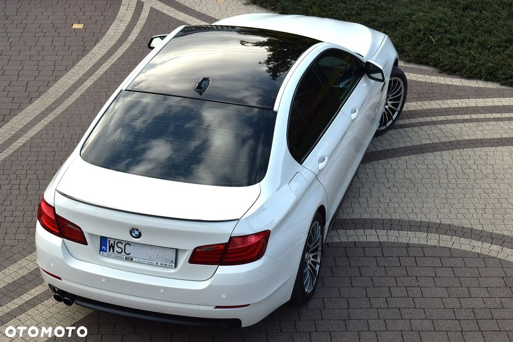 BMW Seria 5 530i - 5