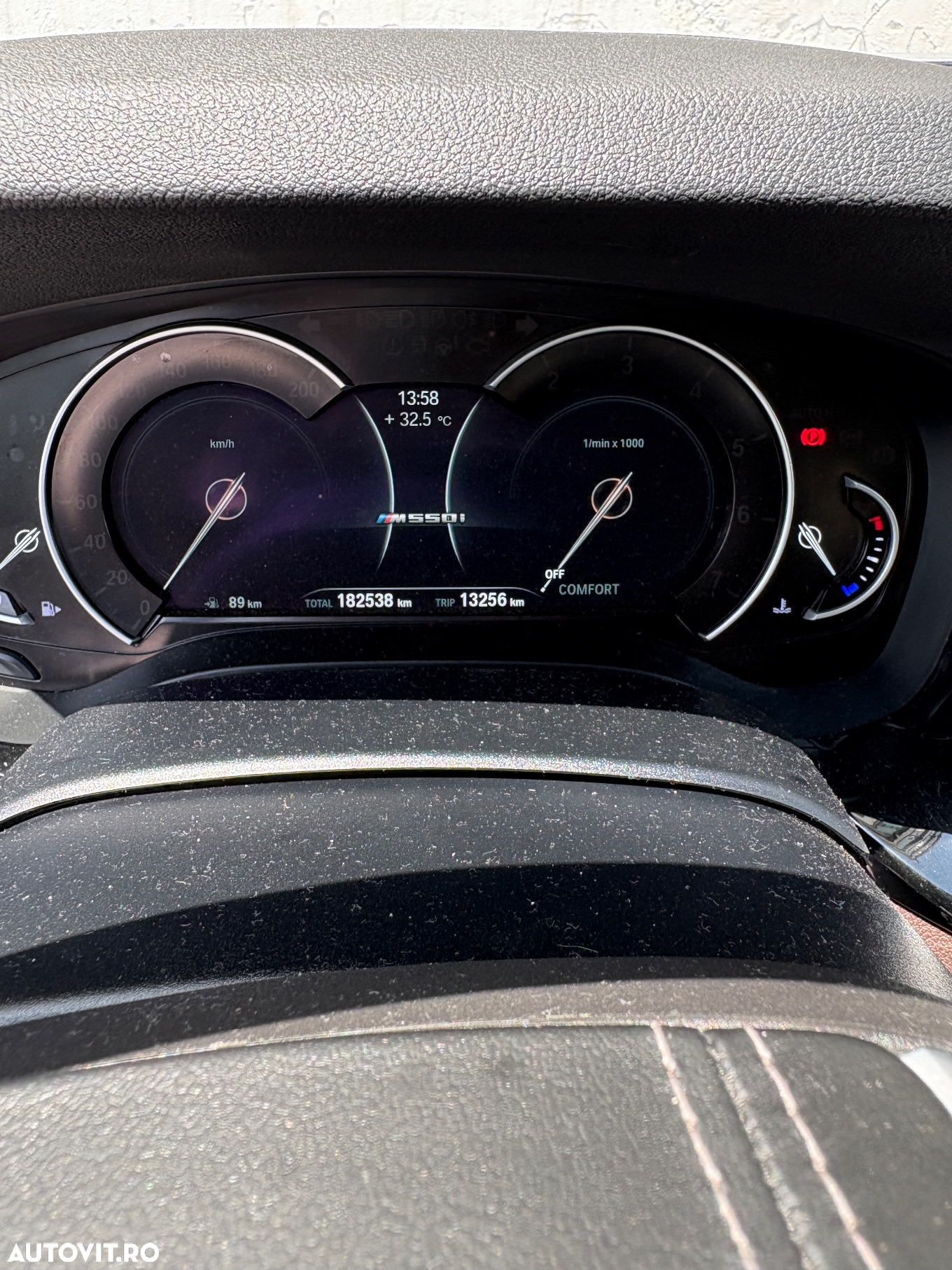 BMW Seria 5 520i AT - 2