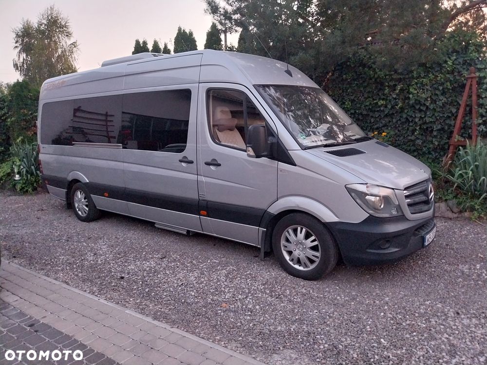 Mercedes-Benz Sprinter - 2
