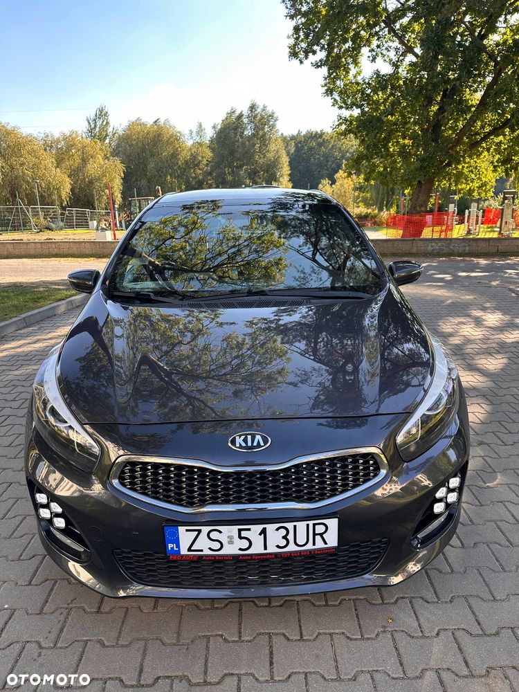 Kia Ceed Cee'd 1.6 CRDi GT Line - 1