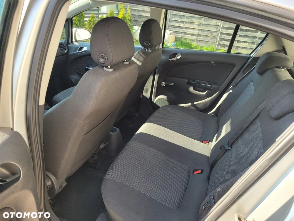 Opel Corsa 1.0 12V Essentia - 13