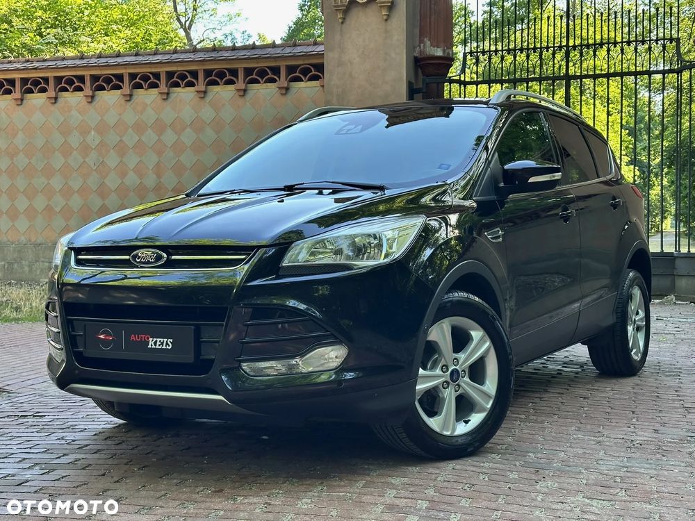 Ford Kuga 1.6 EcoBoost 2x4 Titanium - 35