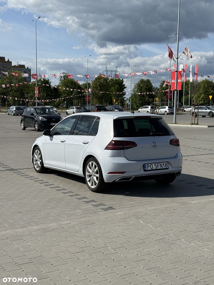 Volkswagen Golf - 4