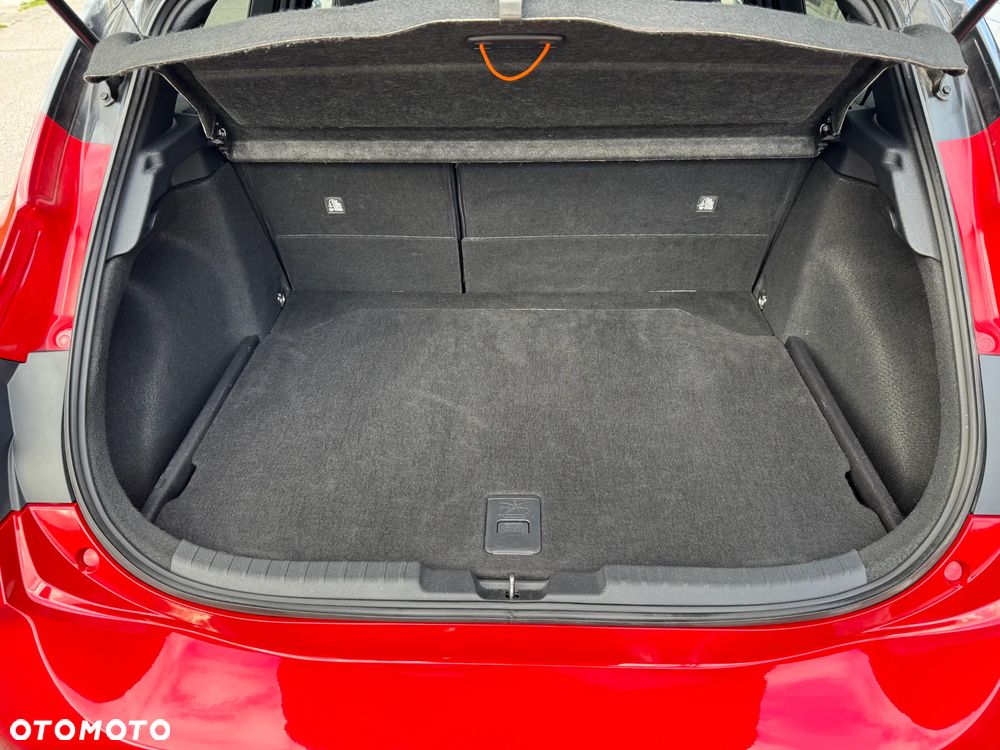 Toyota Corolla 2.0 Hybrid Comfort - 12