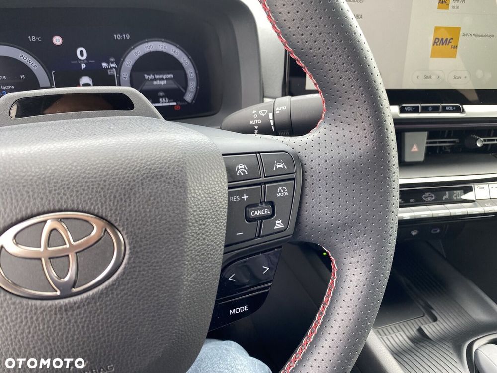 Toyota C-HR - 15