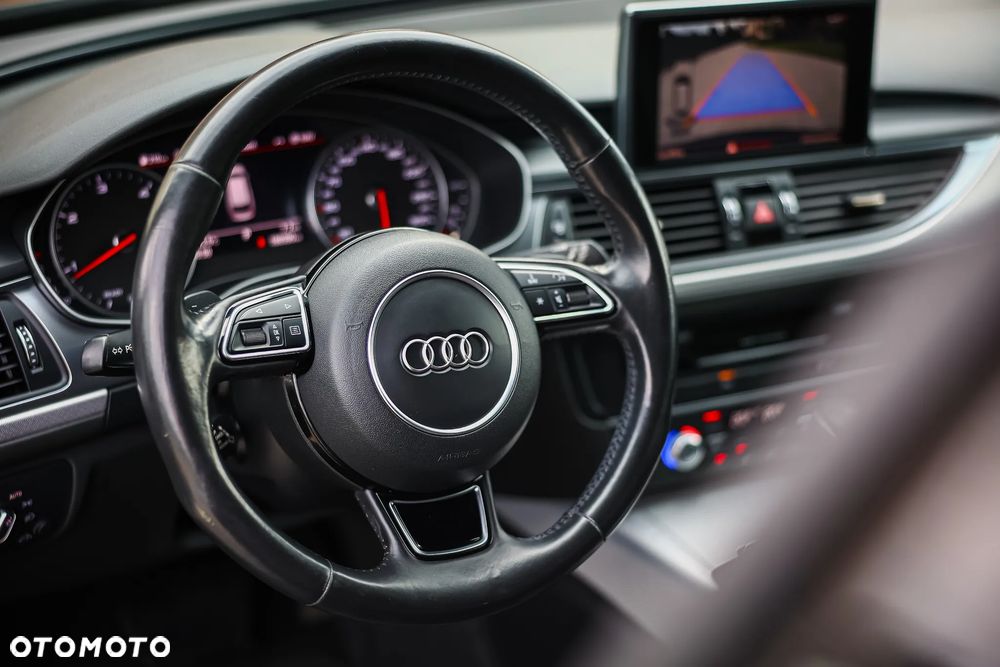 Audi A6 Avant 2.0 TDI Ultra S tronic - 24