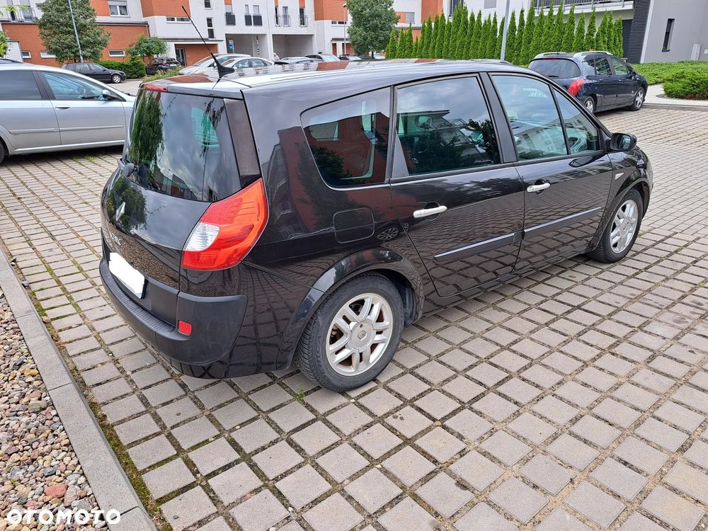 Renault Grand Scenic - 7