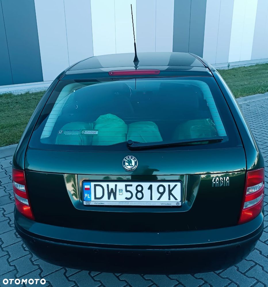 Skoda Fabia - 11