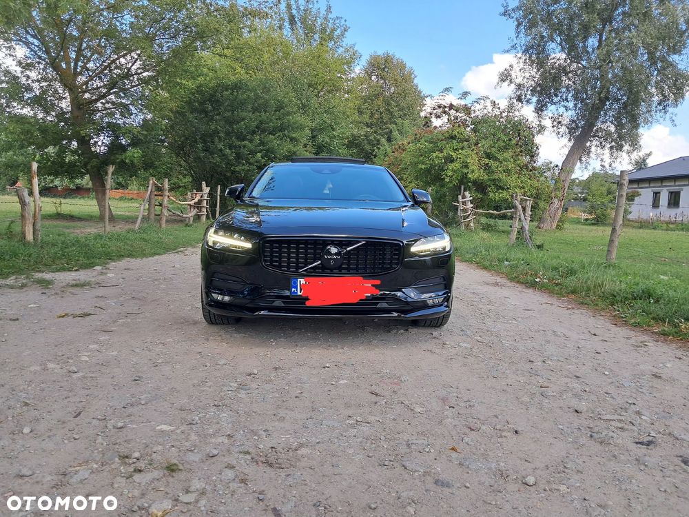 Volvo S90 - 32