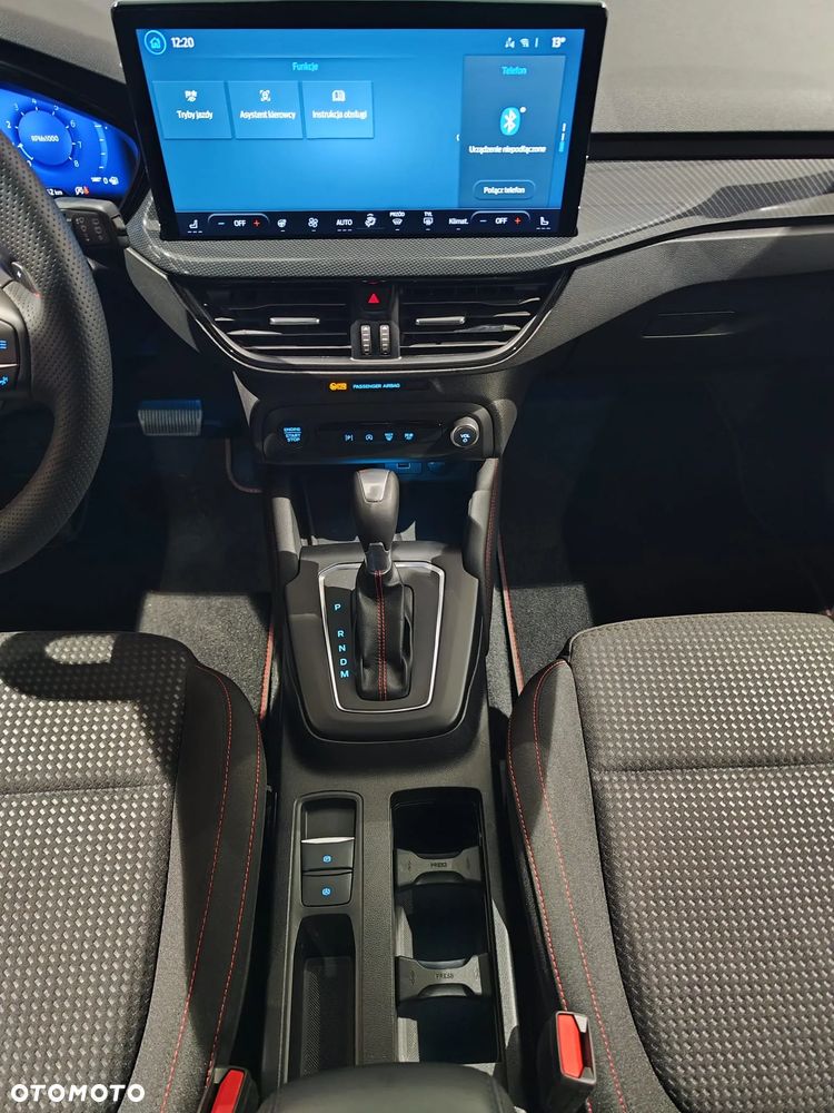 Ford Focus - 8