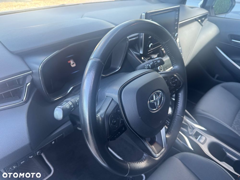 Toyota Corolla 1.8 Hybrid GPF Comfort - 16