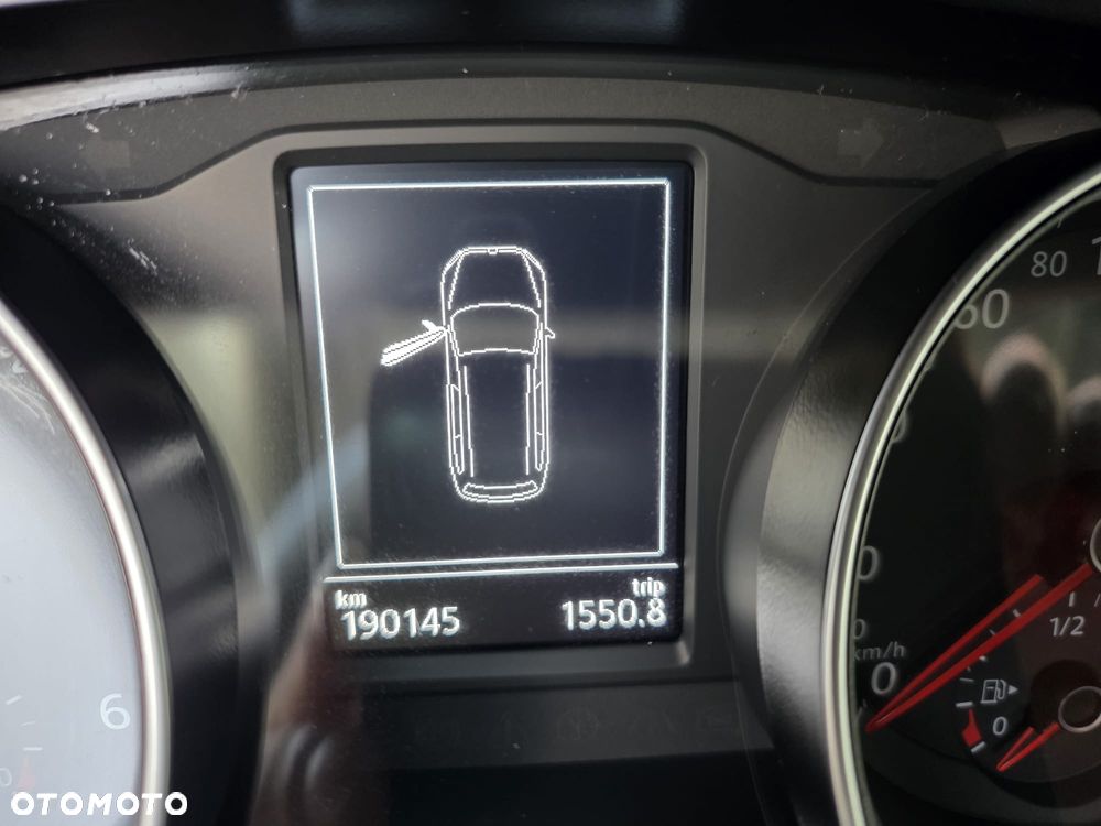 Volkswagen Passat Variant 2.0 TDI SCR DSG Comfortline - 17