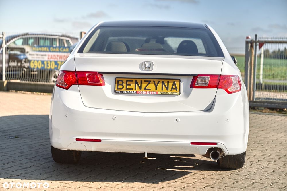 Honda Accord 2.0 Executive - 18