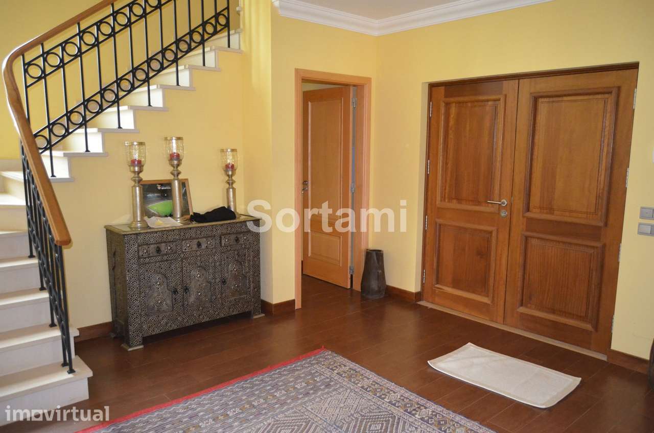 Moradia Isolada T4 Venda em Paderne,Albufeira - Grande imagem: 2/32