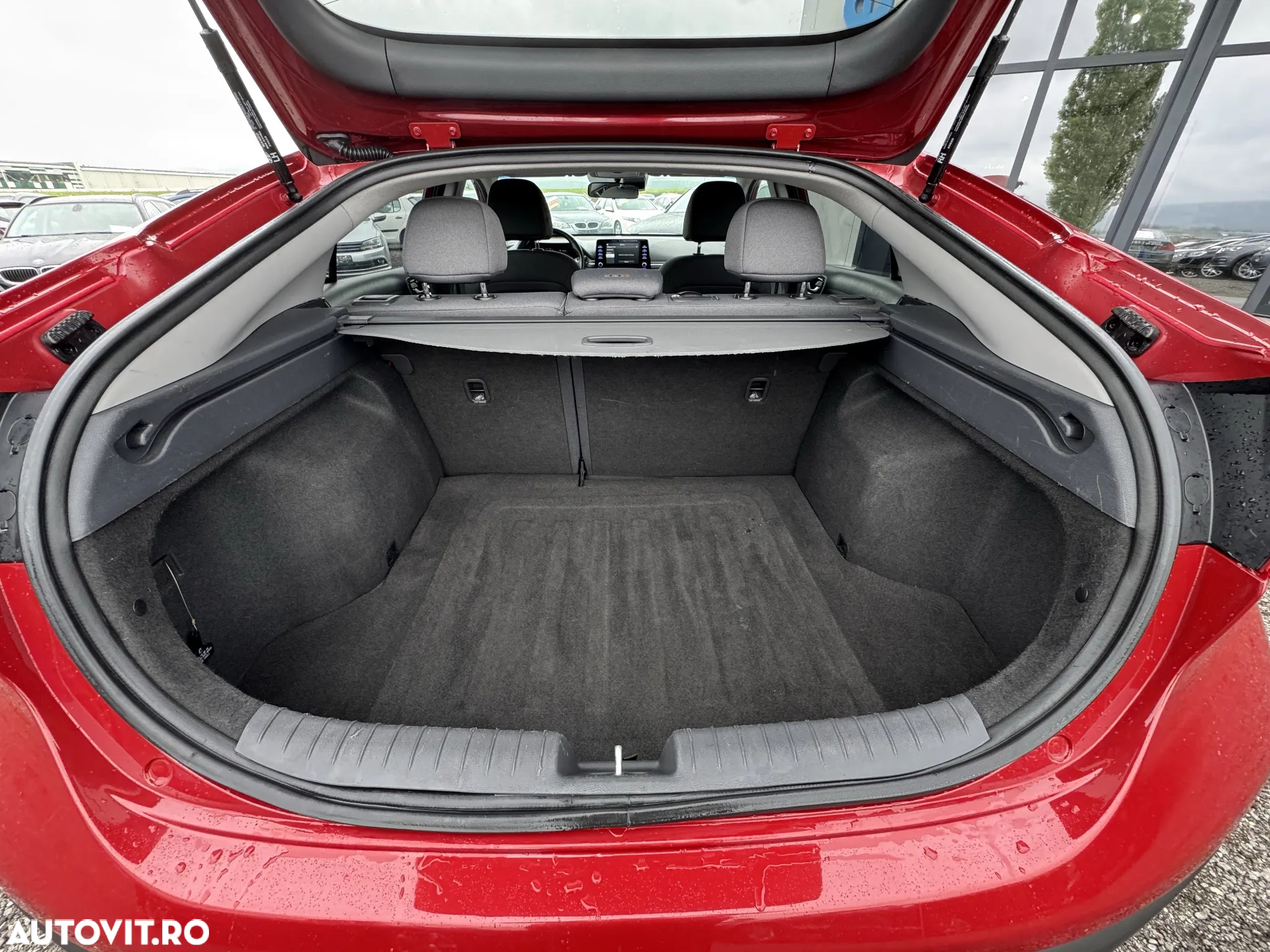 Hyundai IONIQ Hybrid 1.6 GDI Trend - 17