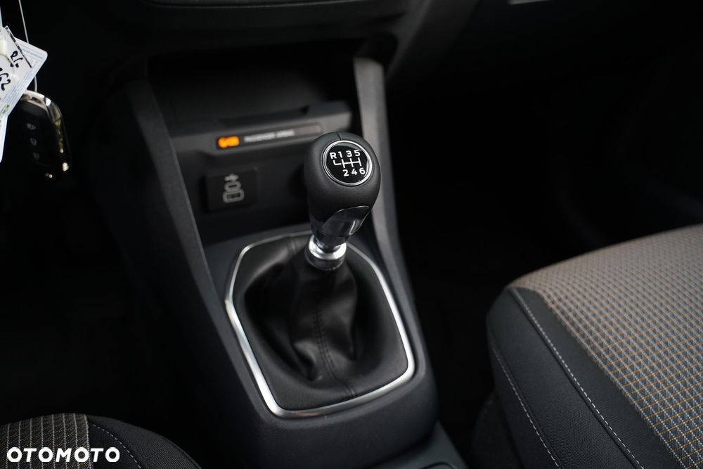 Ford Tourneo Courier 1.0 EcoBoost Trend - 27