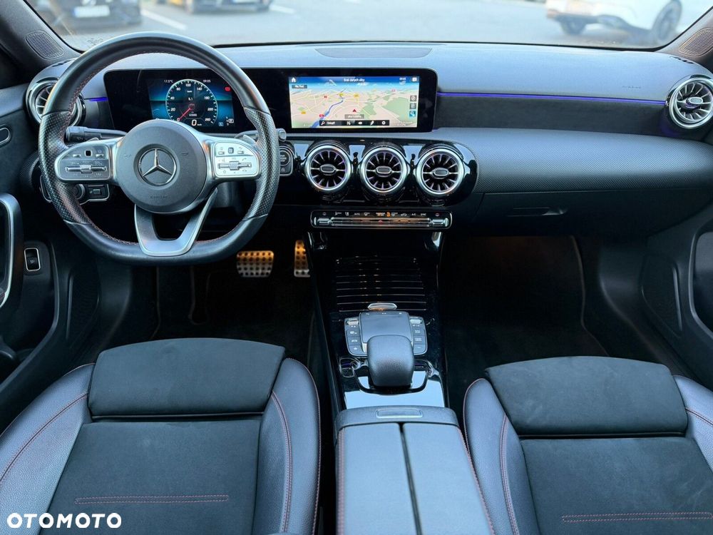 Mercedes-Benz Klasa A 180 AMG Line 7G-DCT - 9