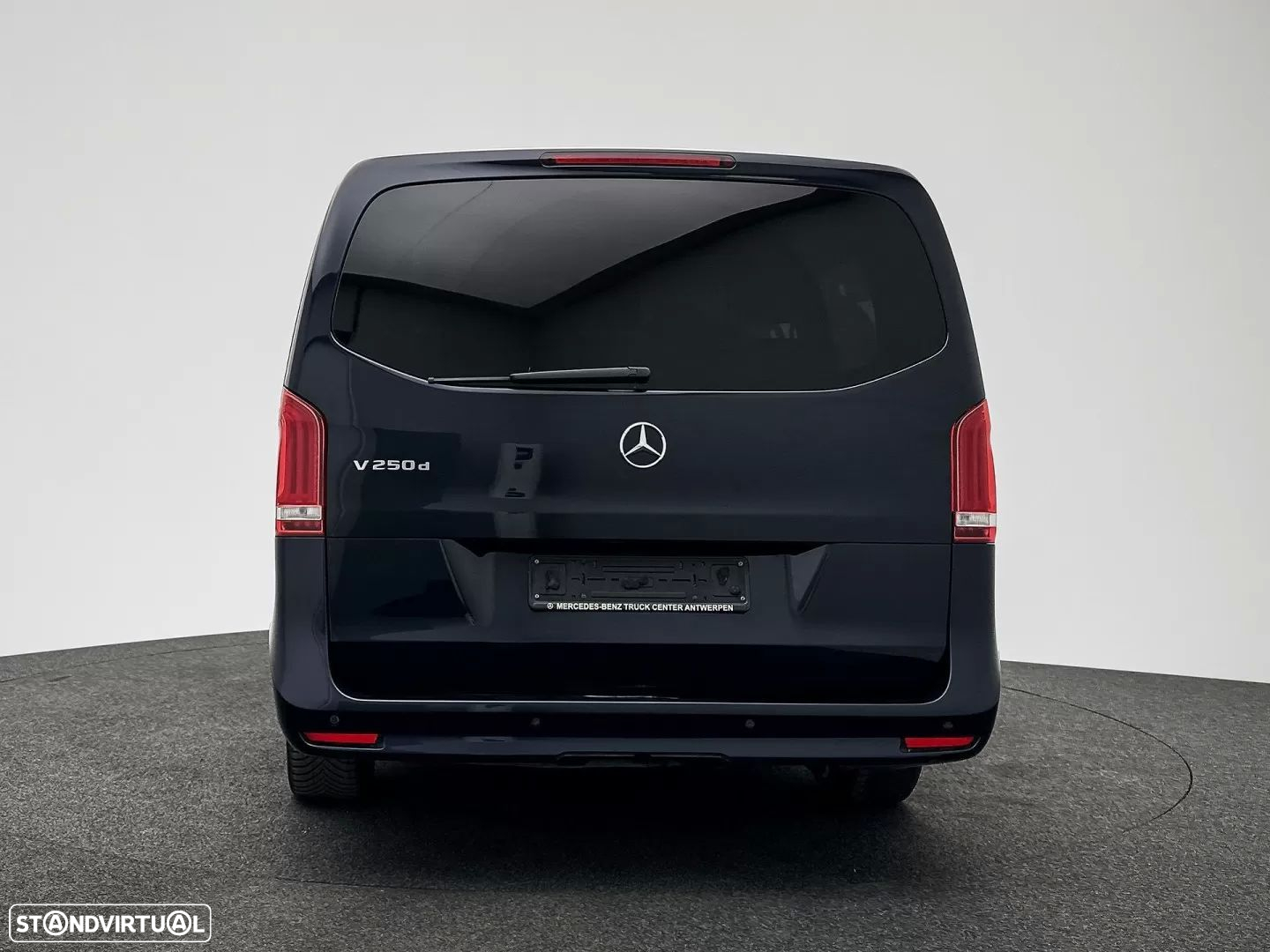 Mercedes-Benz V 250 d Longo Avantgarde - 45