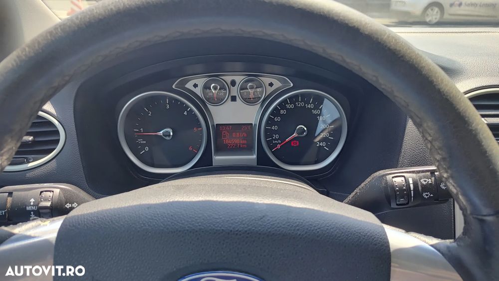 Ford Focus 1.8 TDCi Trend - 2