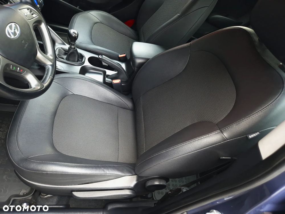 Hyundai ix35 1.6 2WD blue Style - 17