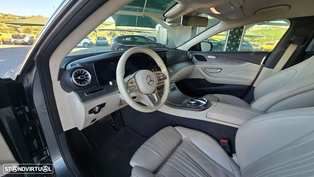 Mercedes-Benz CLS 300 d - 10