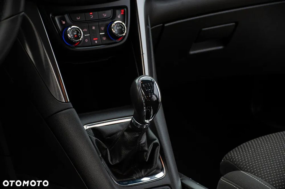 Opel Zafira Tourer 1.4 Turbo Innovation - 35