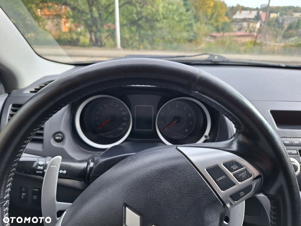 Mitsubishi Lancer 1.8 Instyle CVT - 12