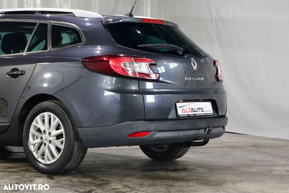 Renault Megane ENERGY dCi 110 Start & Stop Bose Edition - 24