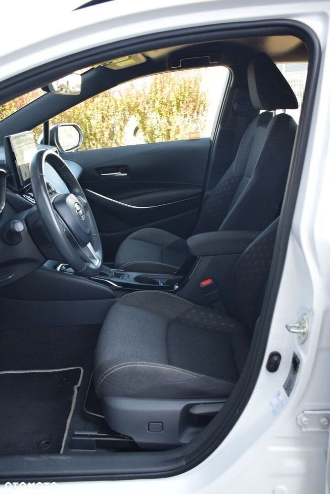 Toyota Corolla 1.8 Hybrid Comfort - 14