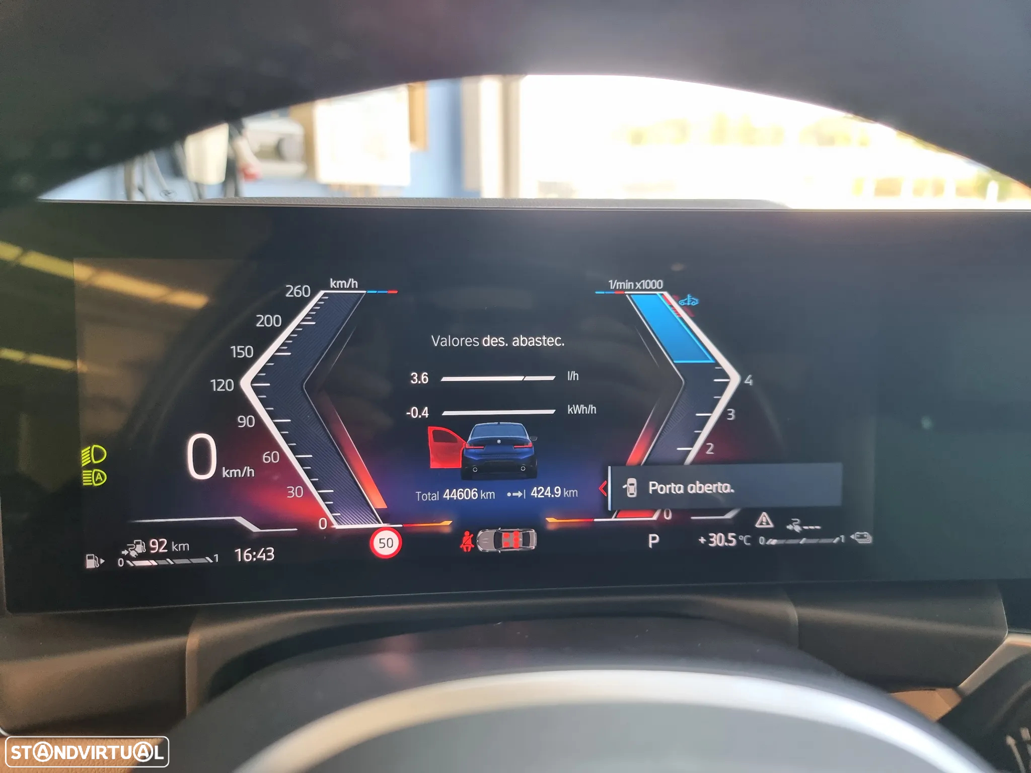 BMW 330 e Pack Desportivo M Auto - 15