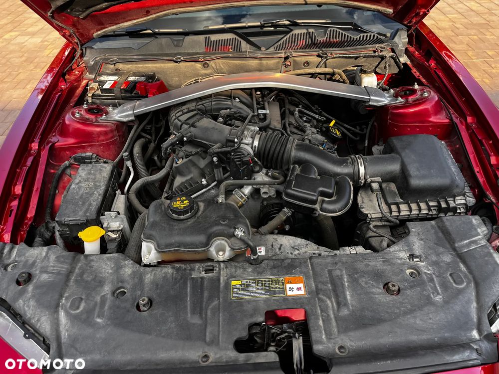 Ford Mustang 3.7 V6 Premium - 11