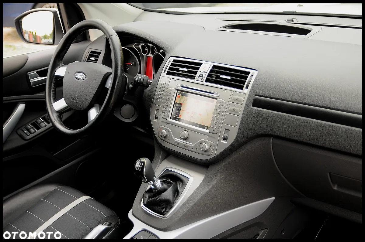 Ford Kuga 2.0 TDCi Titanium - 33